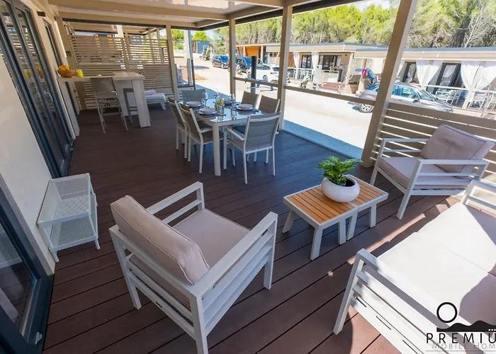 Casa vacanze Charming Two-bedroom Mobile Homes - Mobile With Sea View