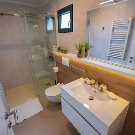 Tatil Evi Charming Two-bedroom Mobile Homes - Mobile With Sea View *