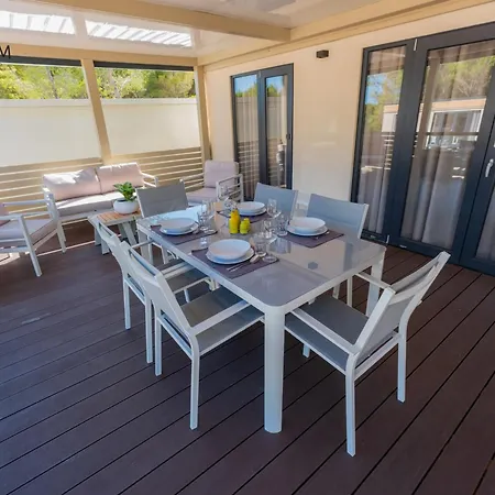 Charming Two-bedroom Mobile Homes - Mobile With Sea View Tatil Evi Drage