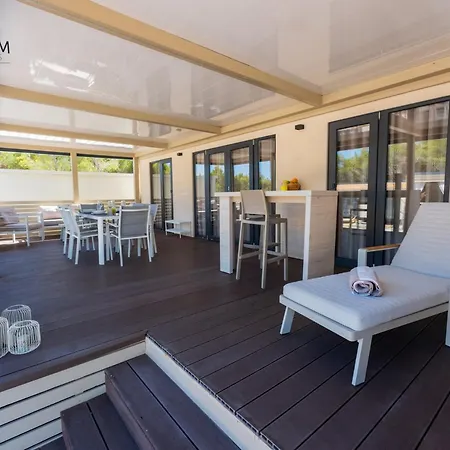 Charming Two-bedroom Mobile Homes - Mobile With Sea View Tatil Evi Drage